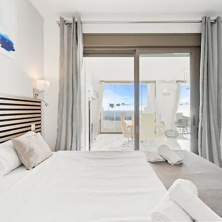 Apartment Chic Retreat With Pool & Terrace - Rdr465 *