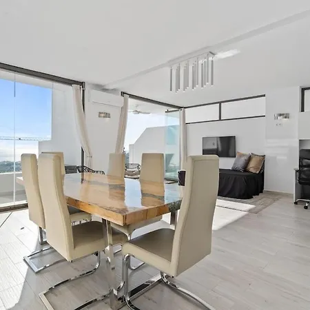 Chic Mijas Retreat With Pool & Terrace - Rdr465 Appartement *